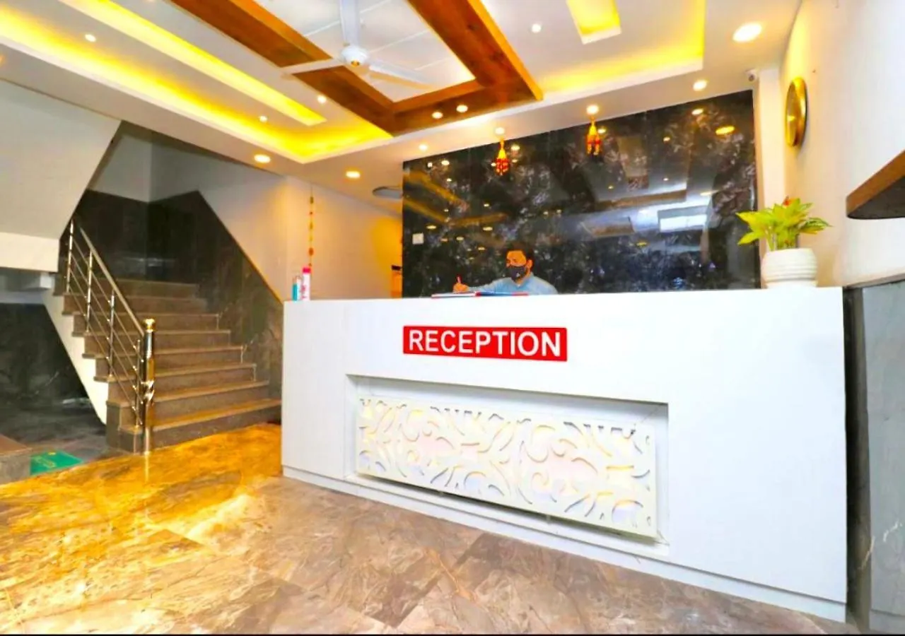 Hotel Qubic Stay By Igi Airport New Delhi India